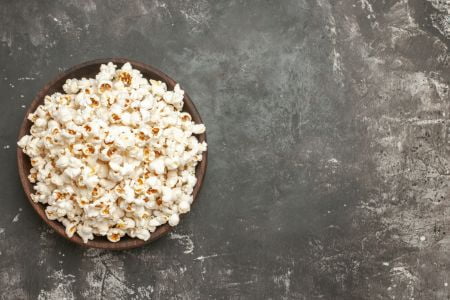 mag een hond popcorn